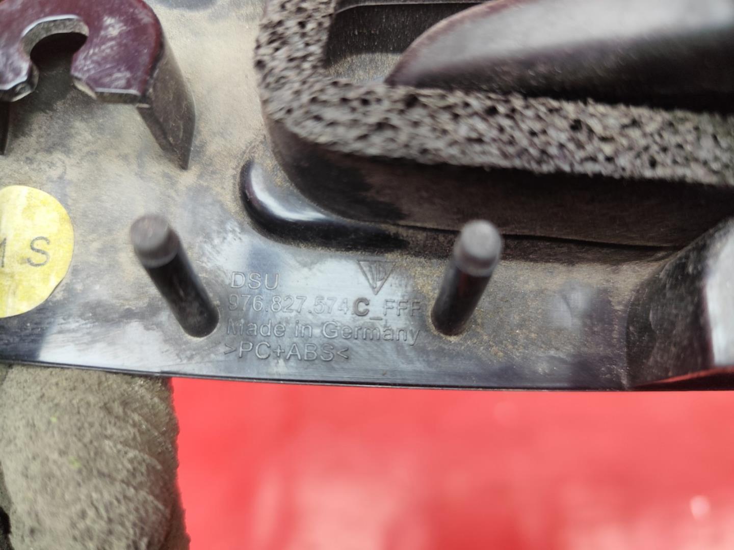 Накладка крышки багажника