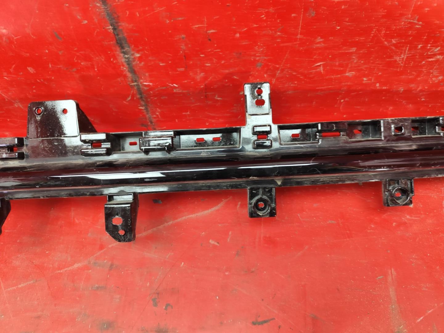 Накладка на решетку радиатора