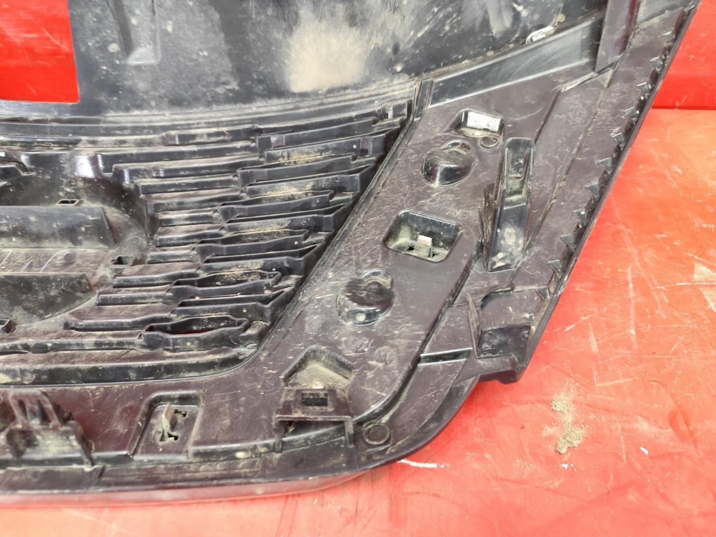 Решетка радиатора