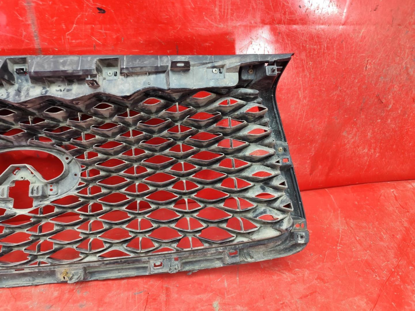 Решетка радиатора