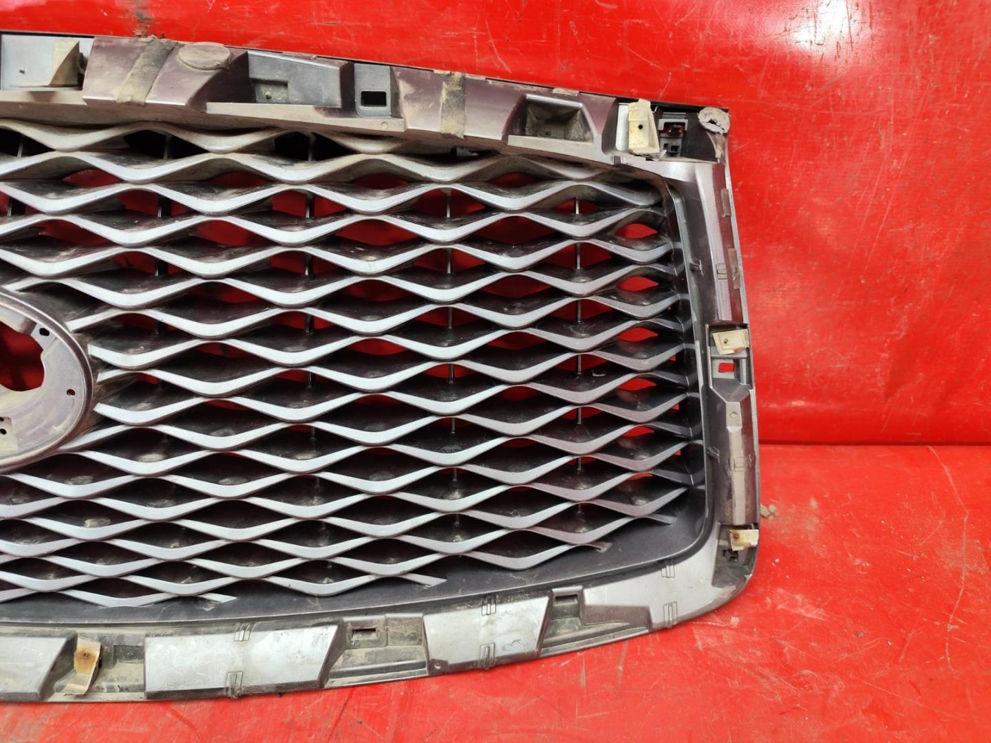 Решетка радиатора