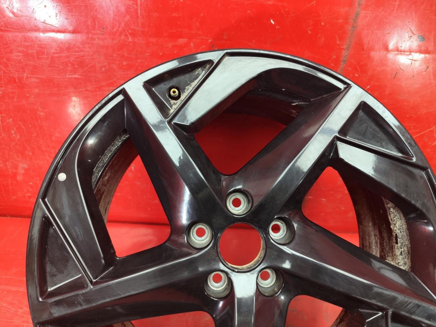 Диск колесный литой легкий сплав