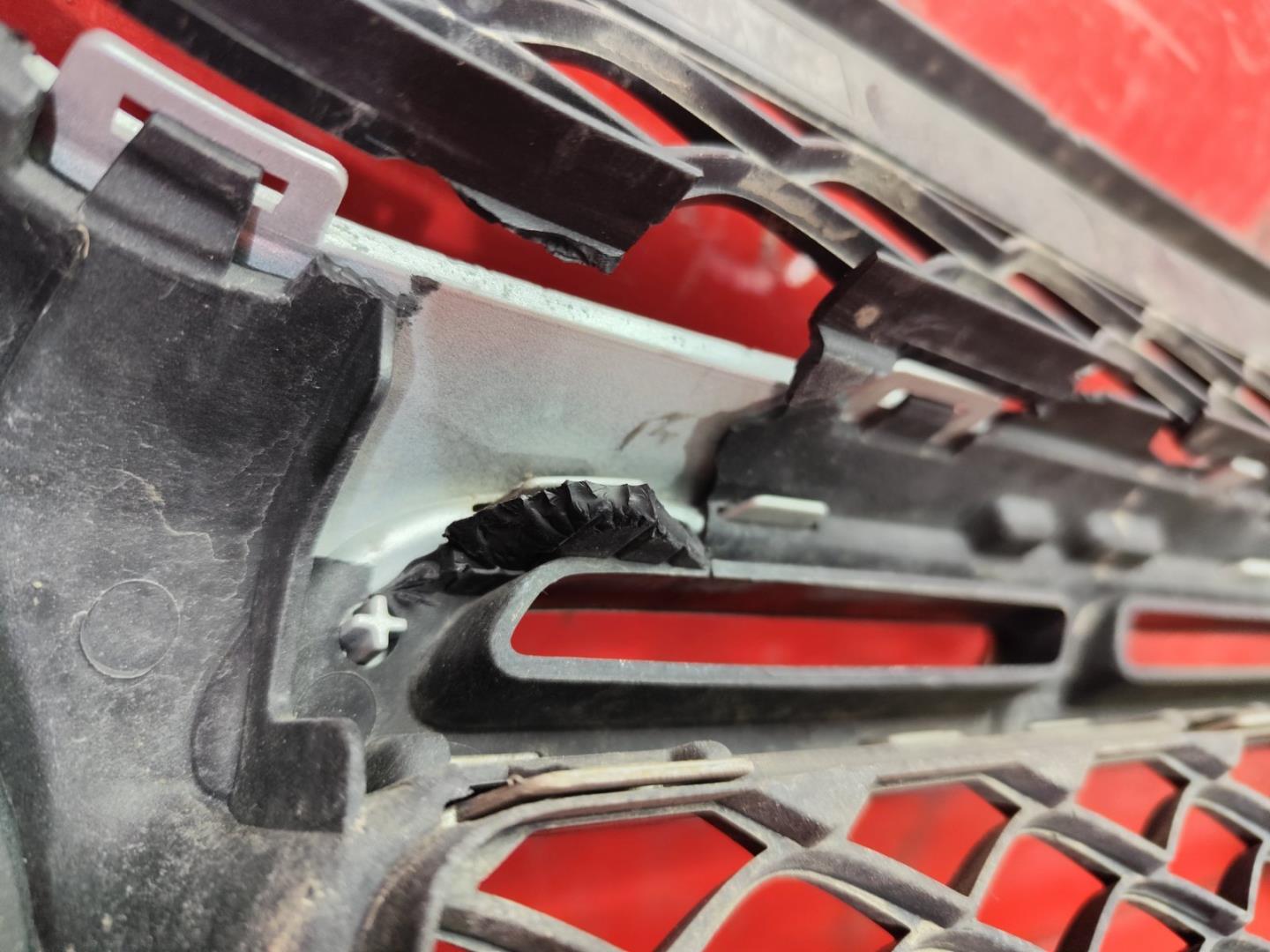 Решетка радиатора