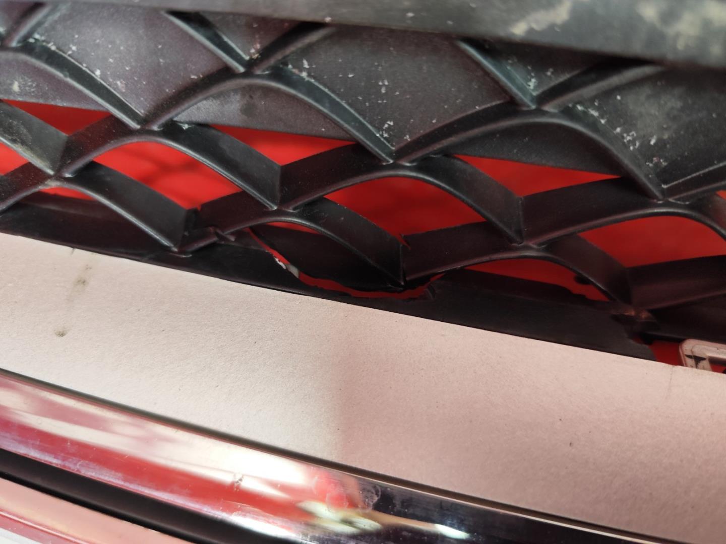 Решетка радиатора