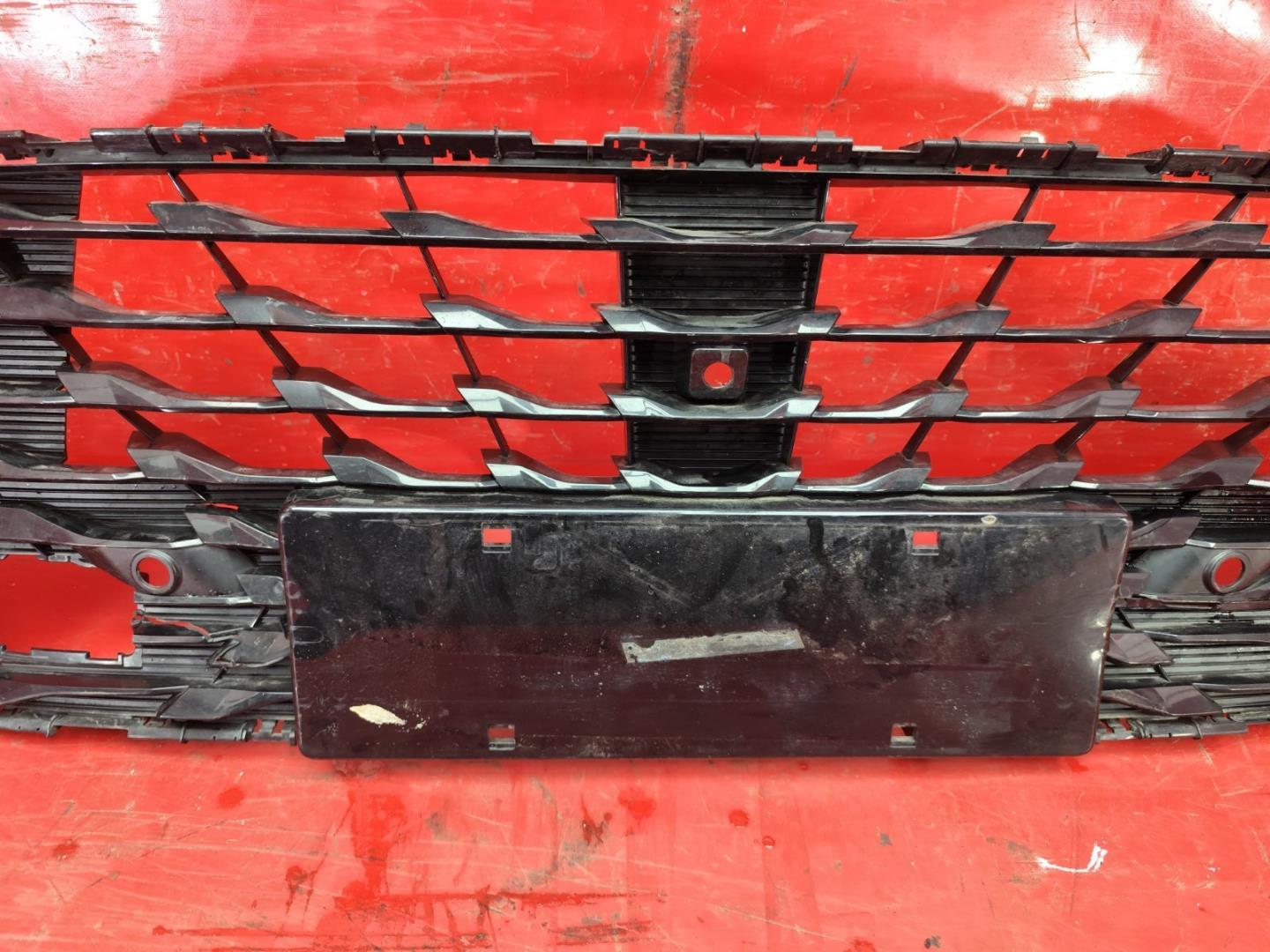 Решетка радиатора