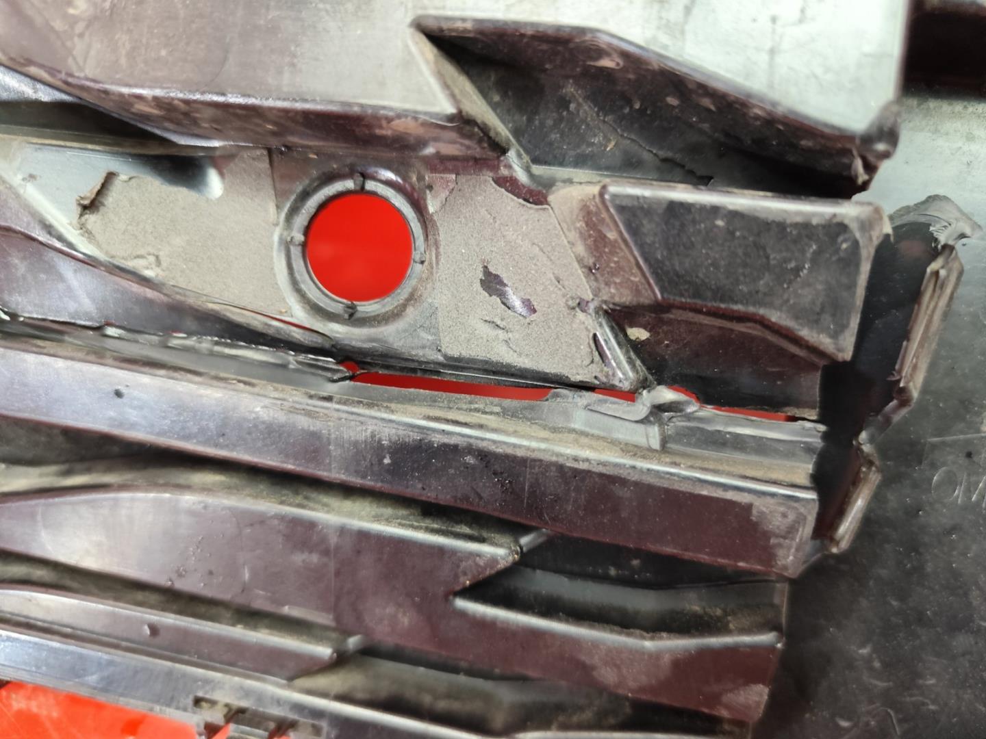 Решетка радиатора