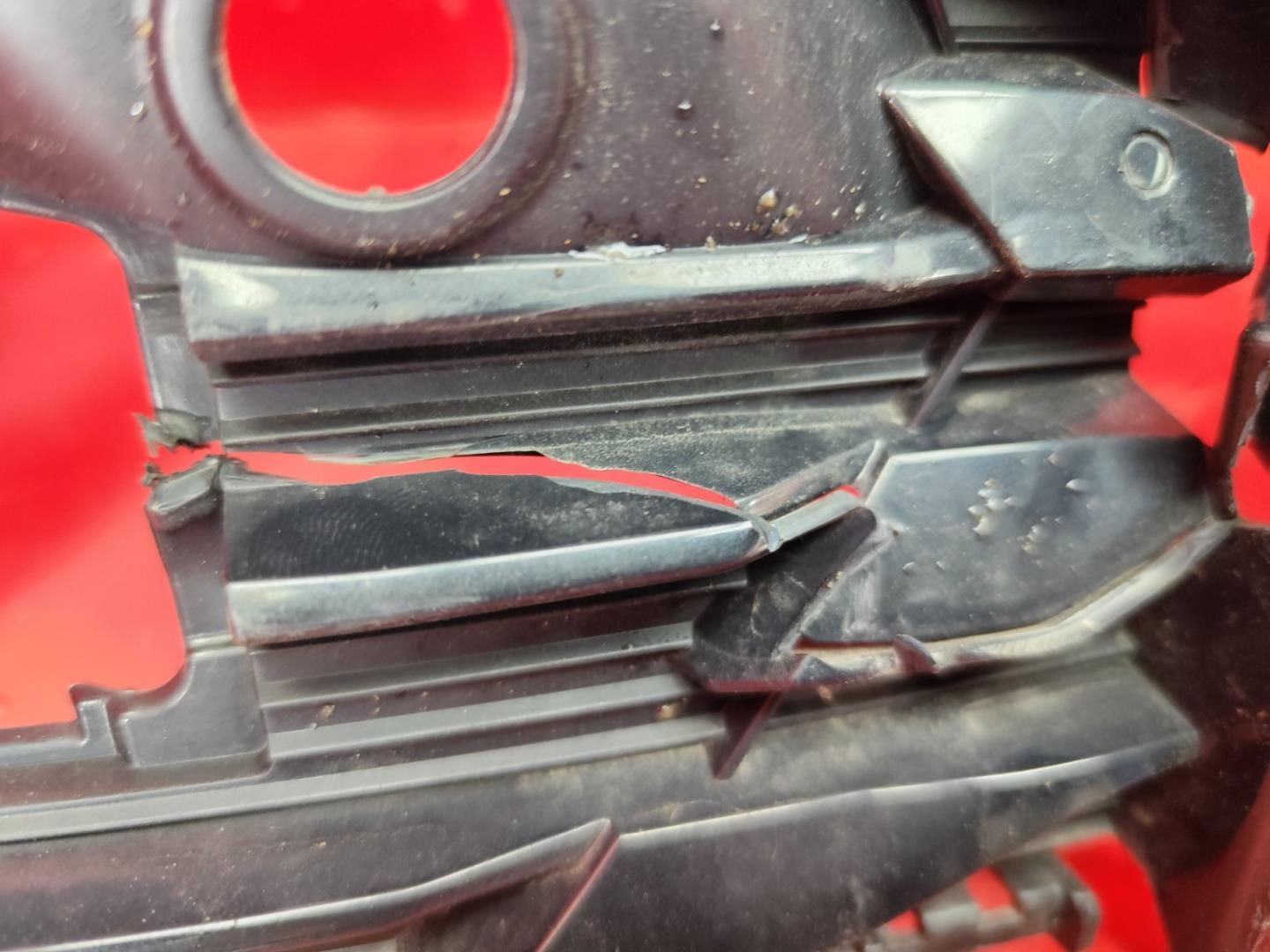 Решетка радиатора