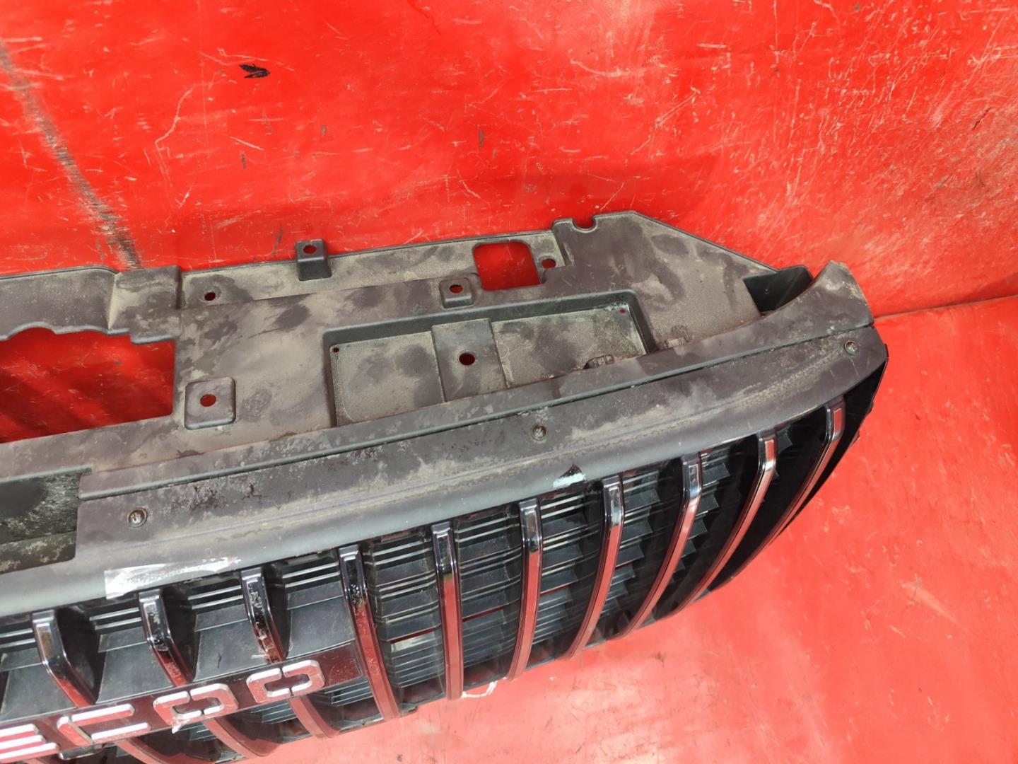 Решетка радиатора