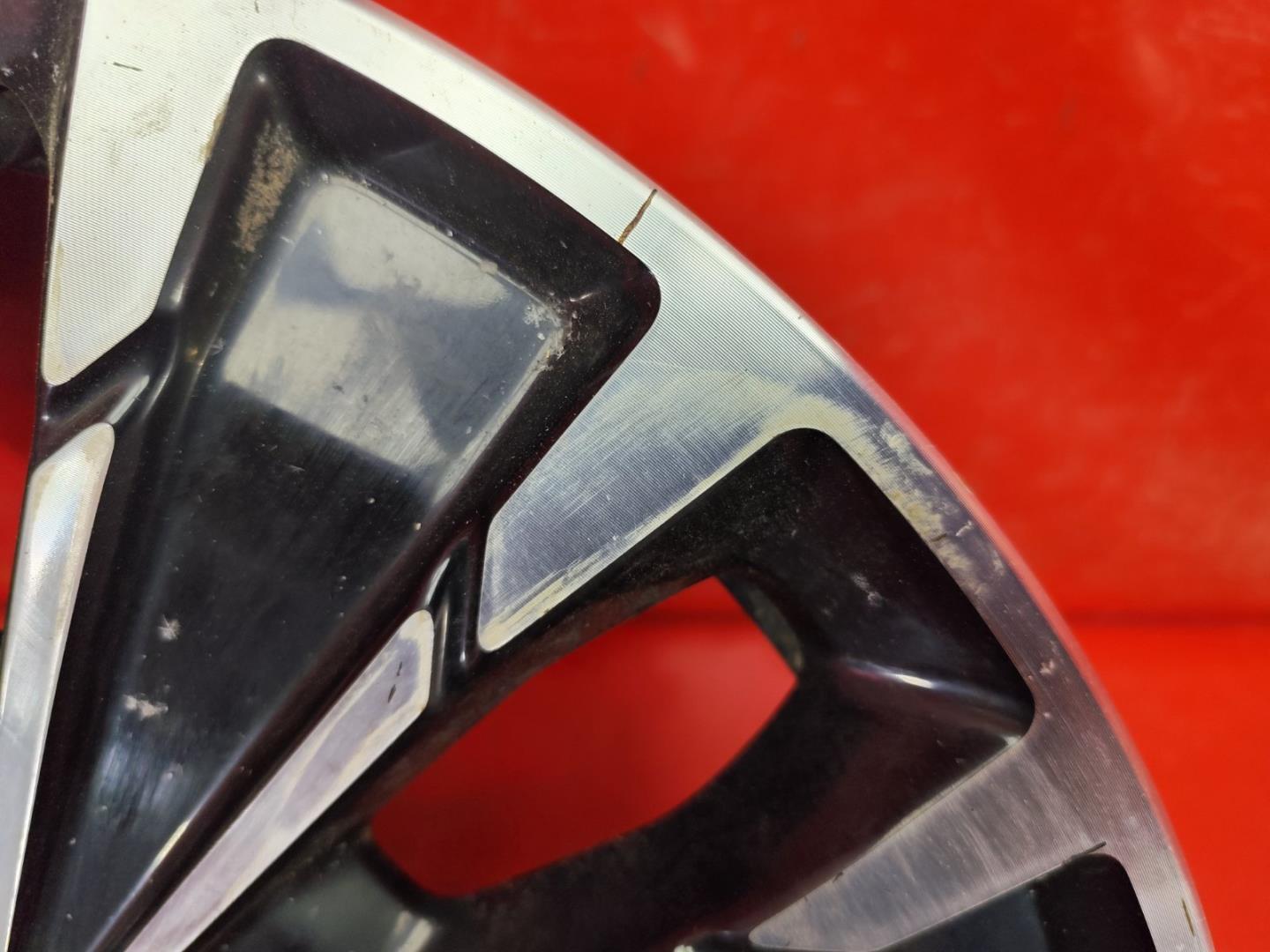 Диск колесный литой легкий сплав