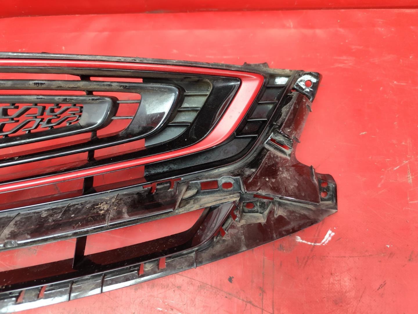 Решетка радиатора