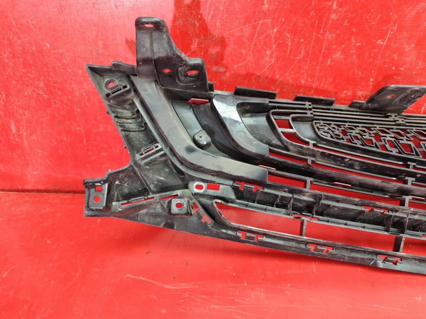 Решетка радиатора