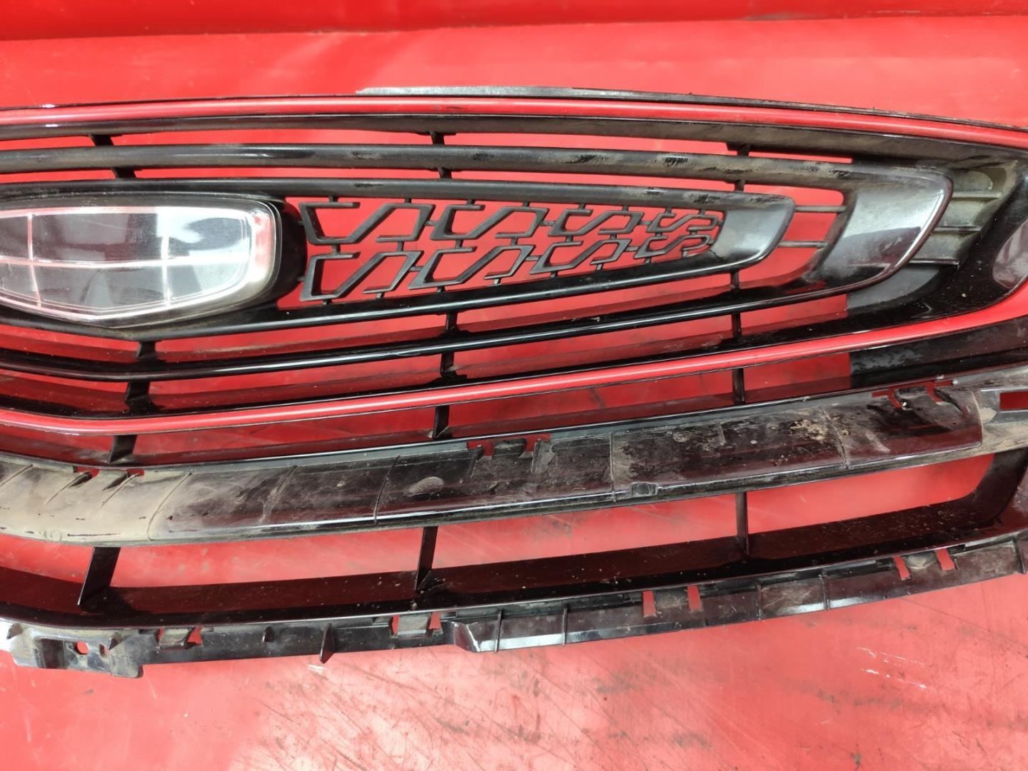 Решетка радиатора