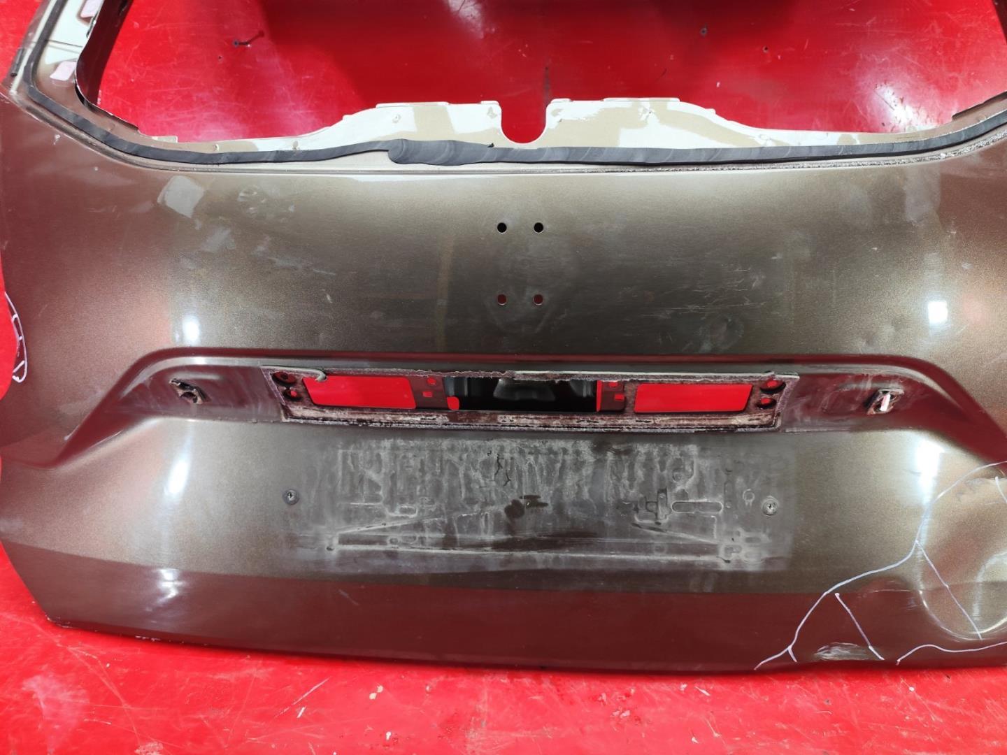 Крышка багажника