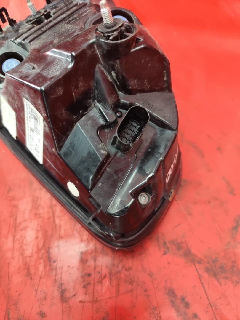 Фонарь задний