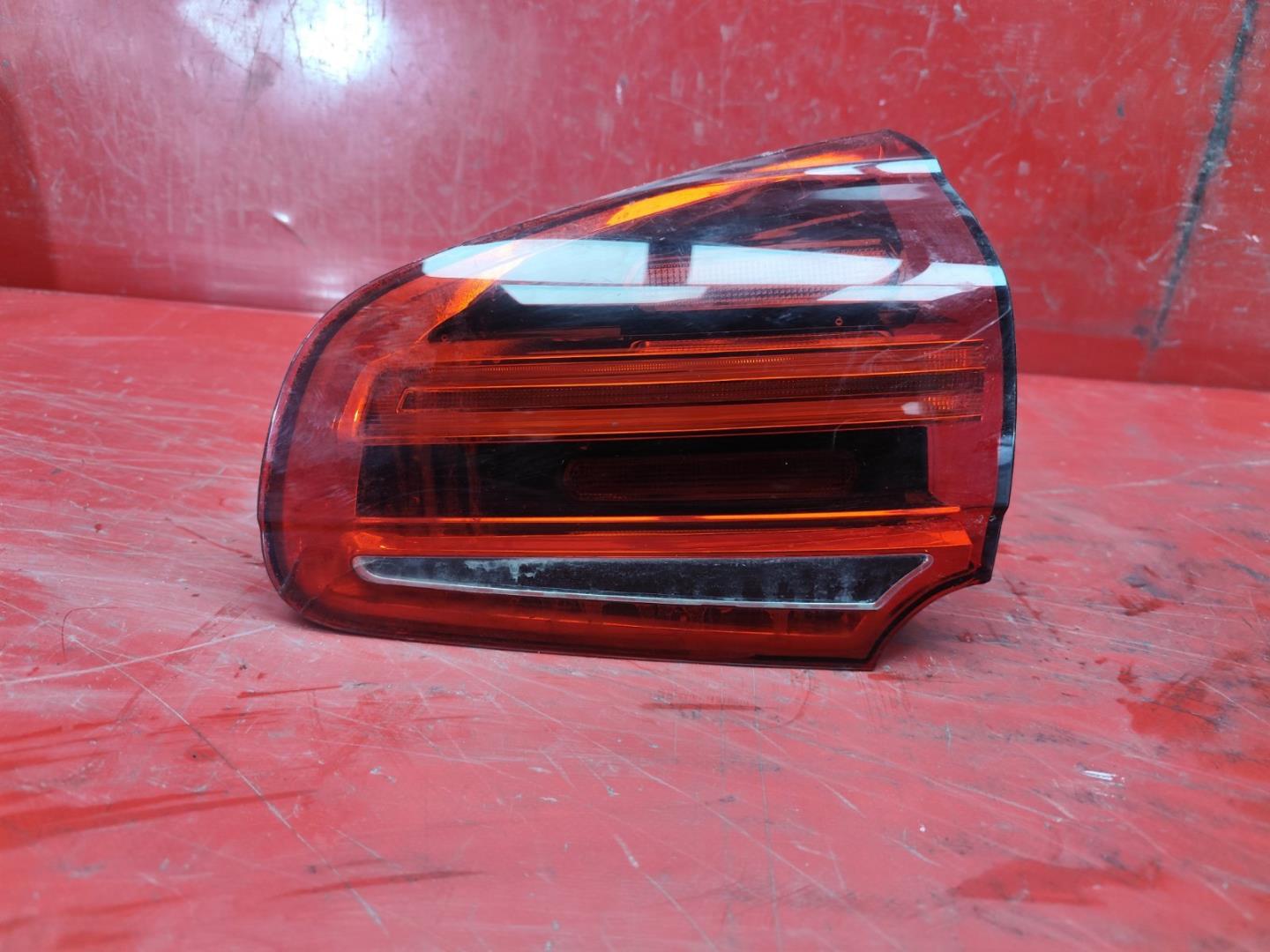 Фонарь задний