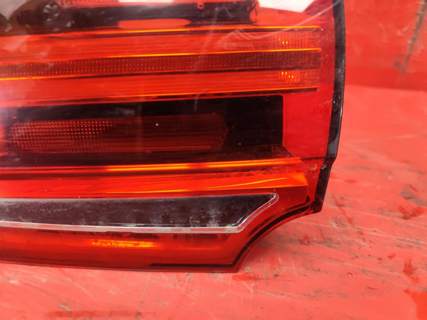 Фонарь задний