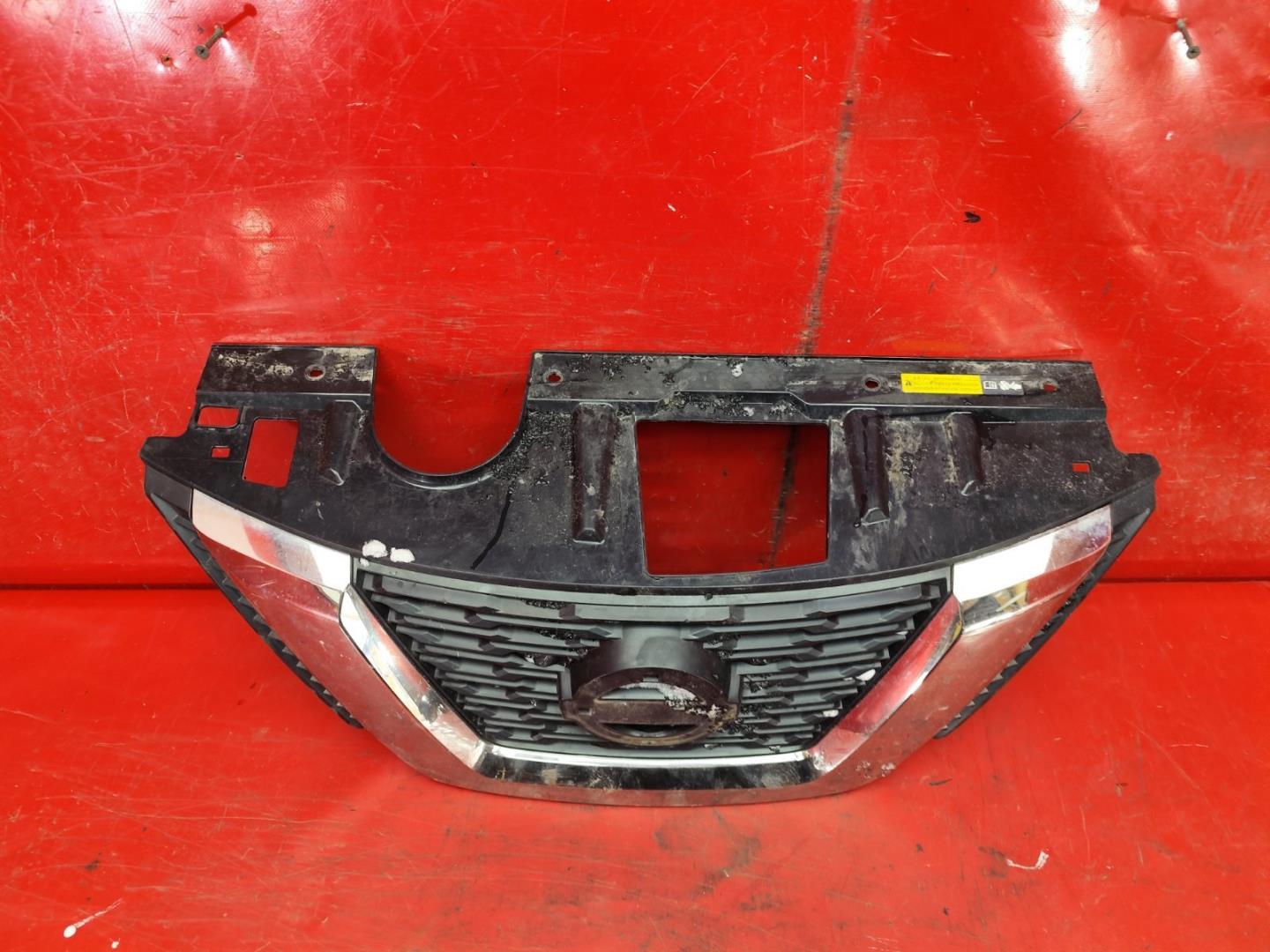 Решетка радиатора