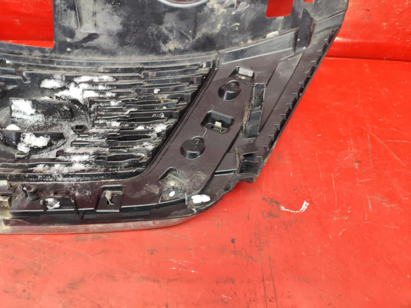 Решетка радиатора