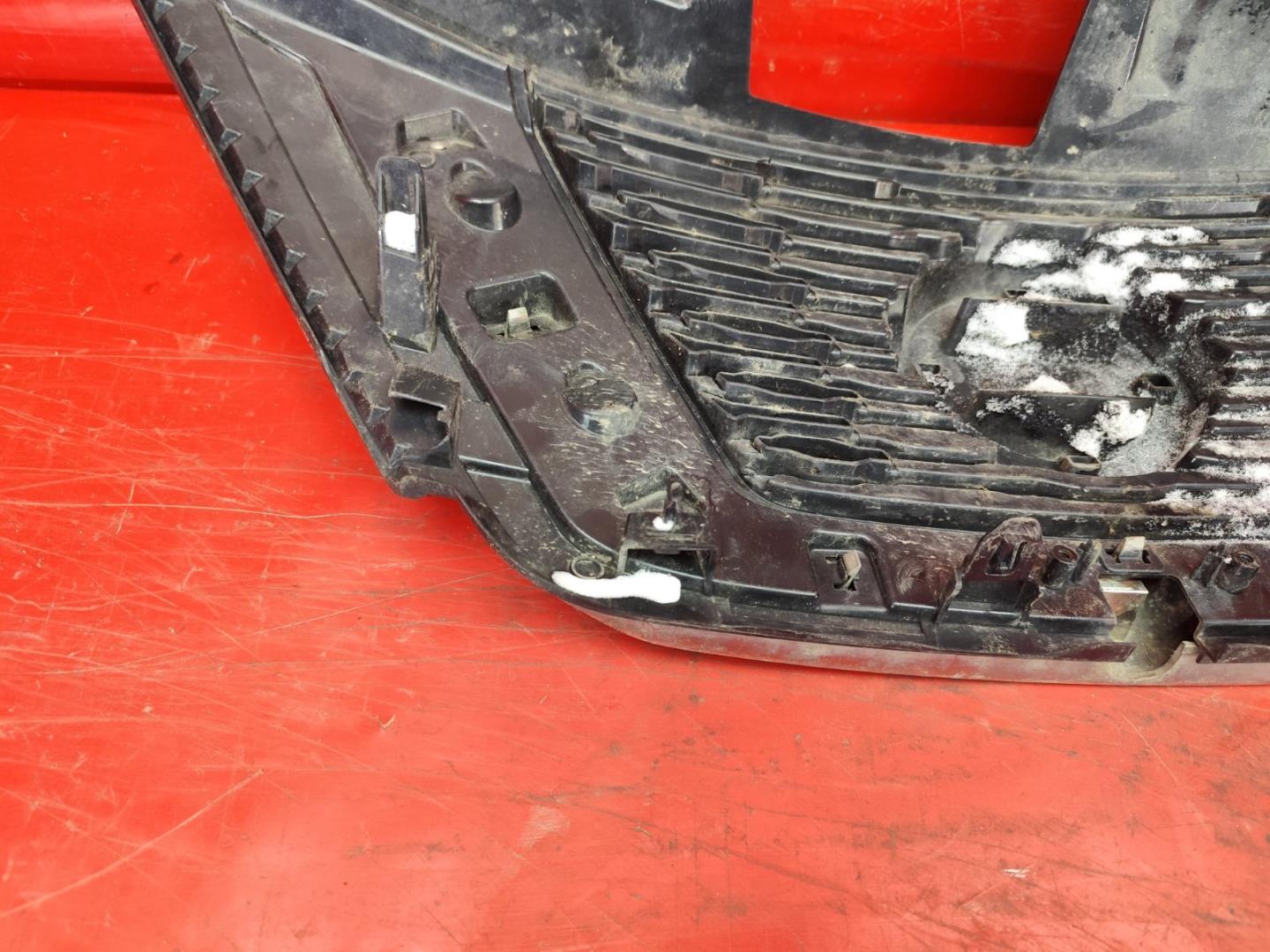 Решетка радиатора