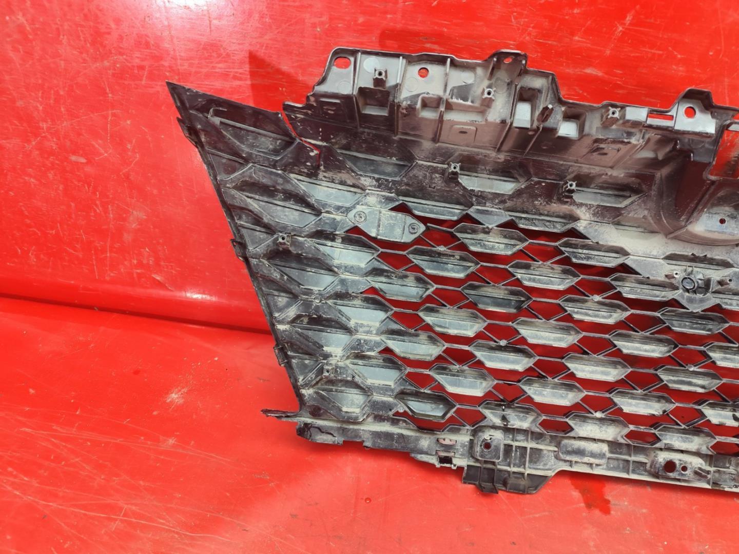 Решетка радиатора