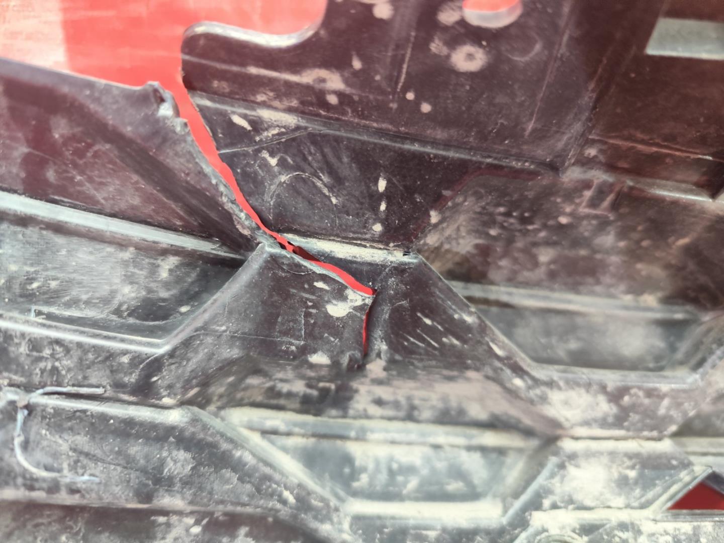 Решетка радиатора