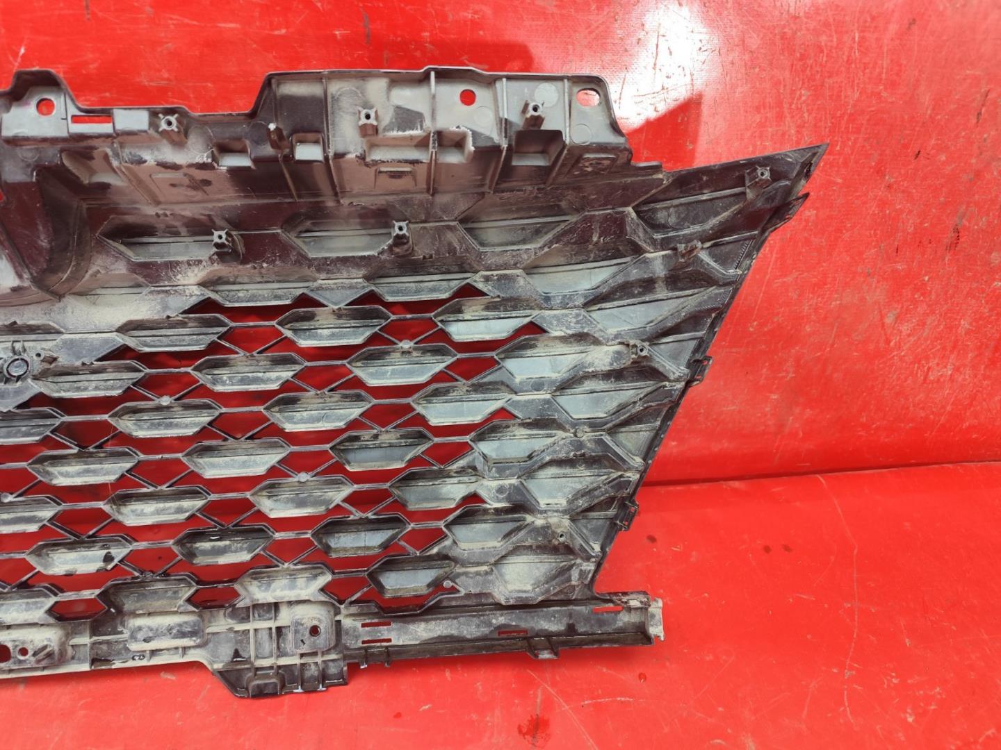 Решетка радиатора