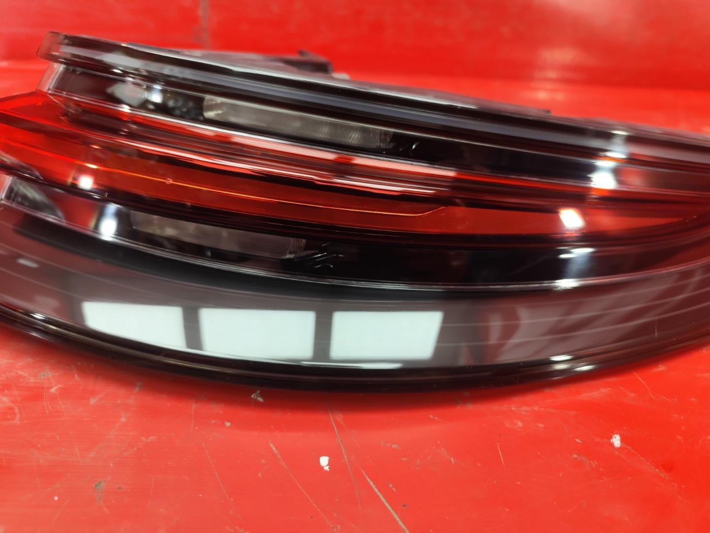 Фонарь задний