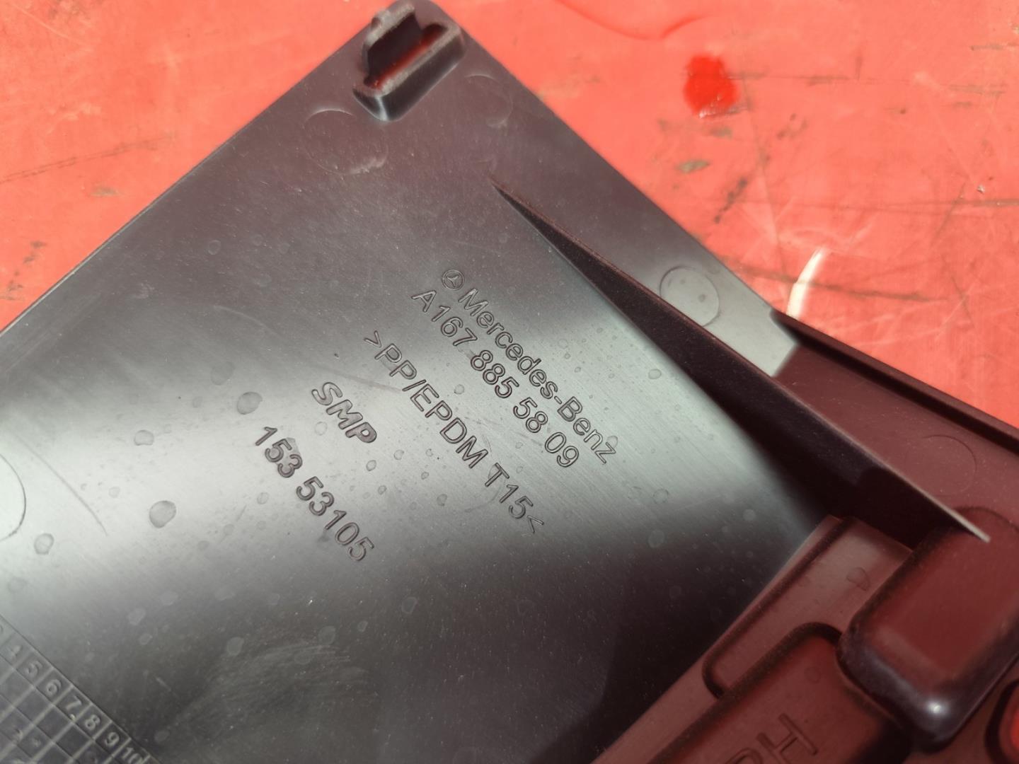 Воздуховод бампера левый