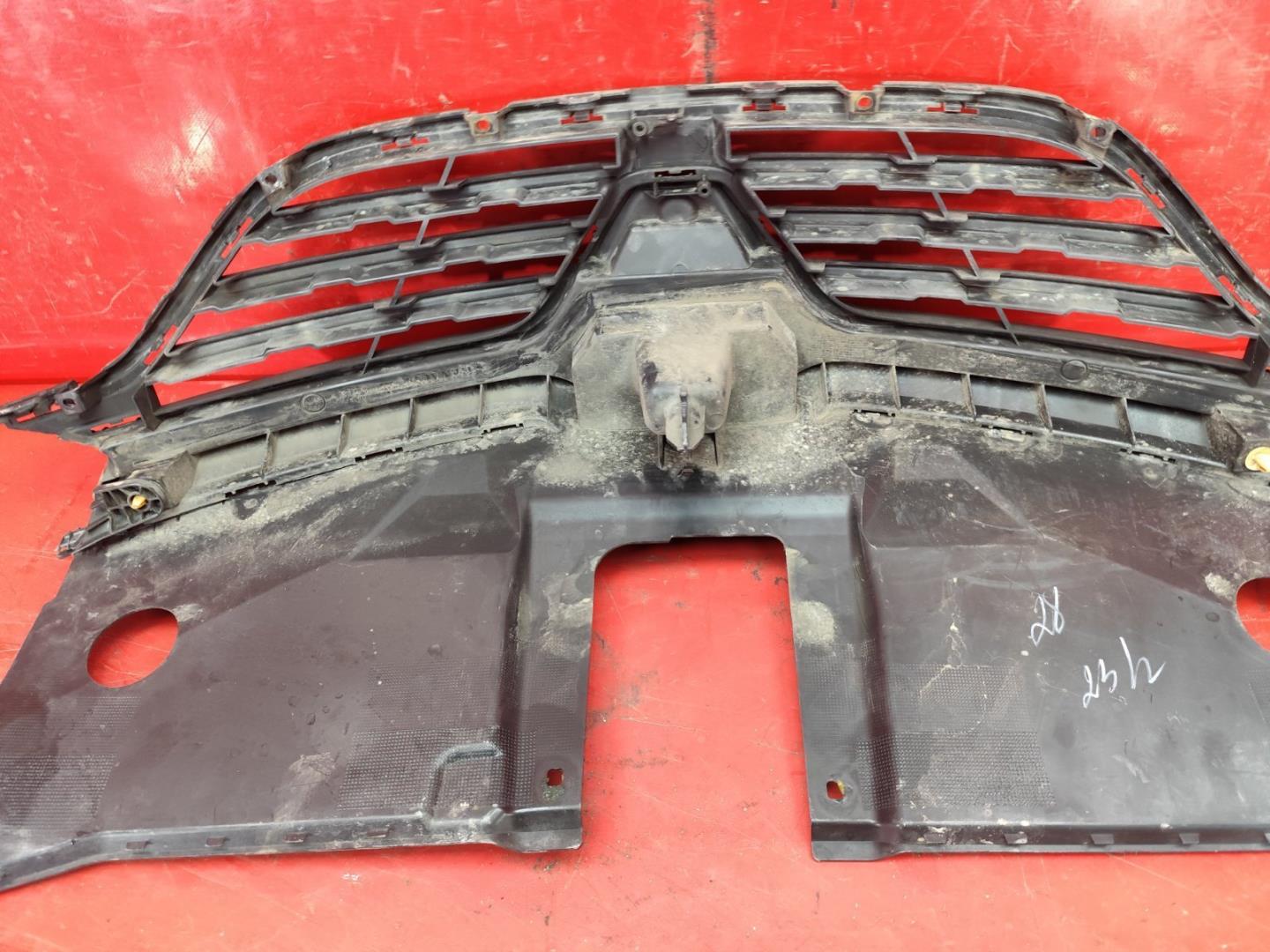 Решетка радиатора