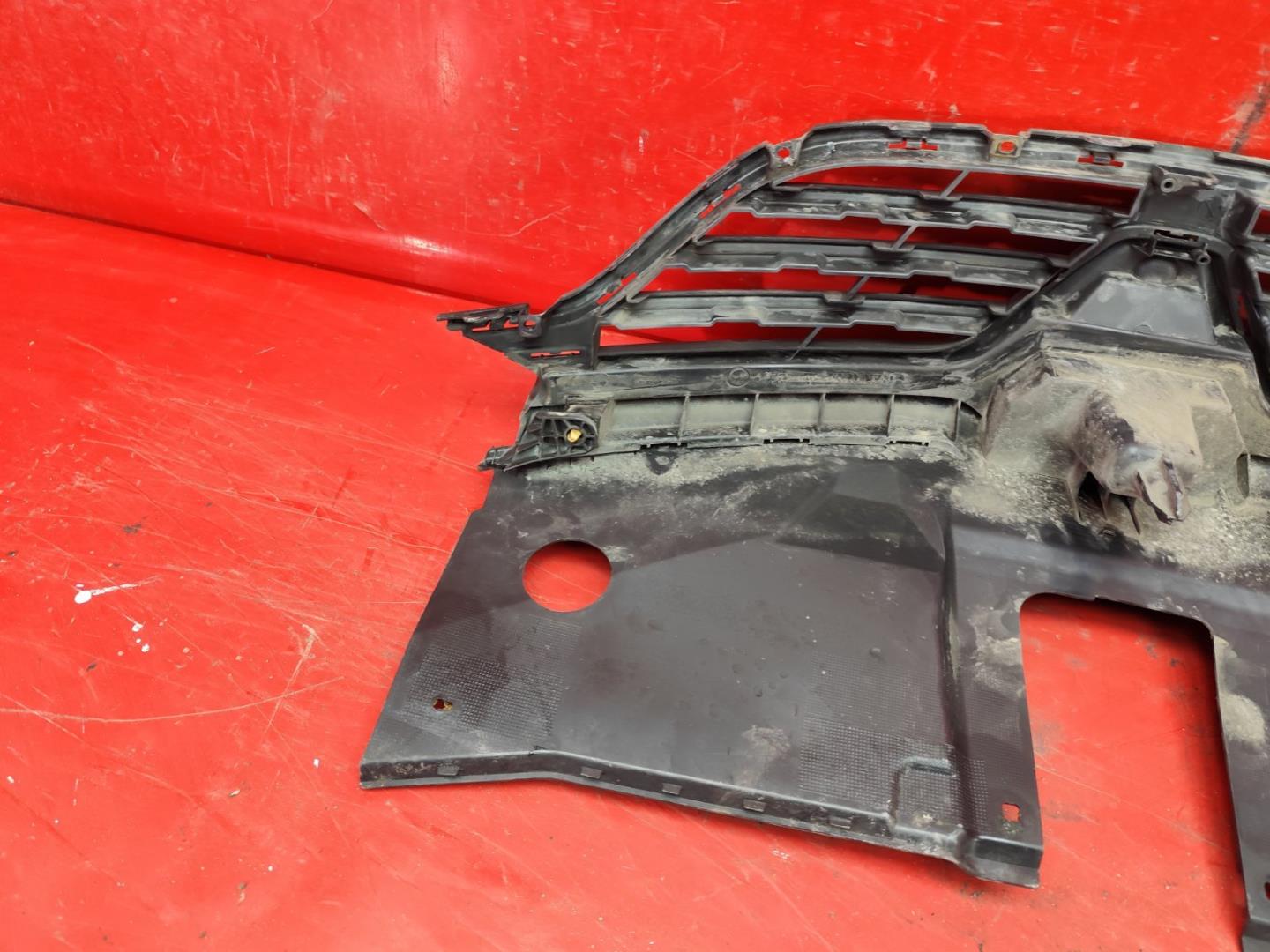 Решетка радиатора