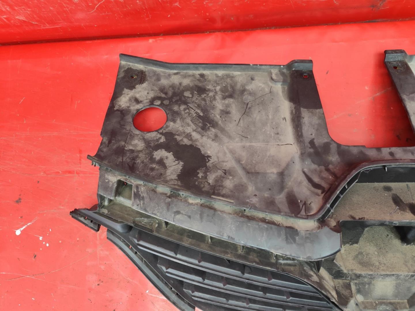 Решетка радиатора