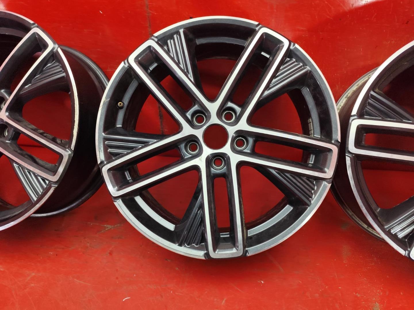 Диски колесные литые легкий сплав 4 шт