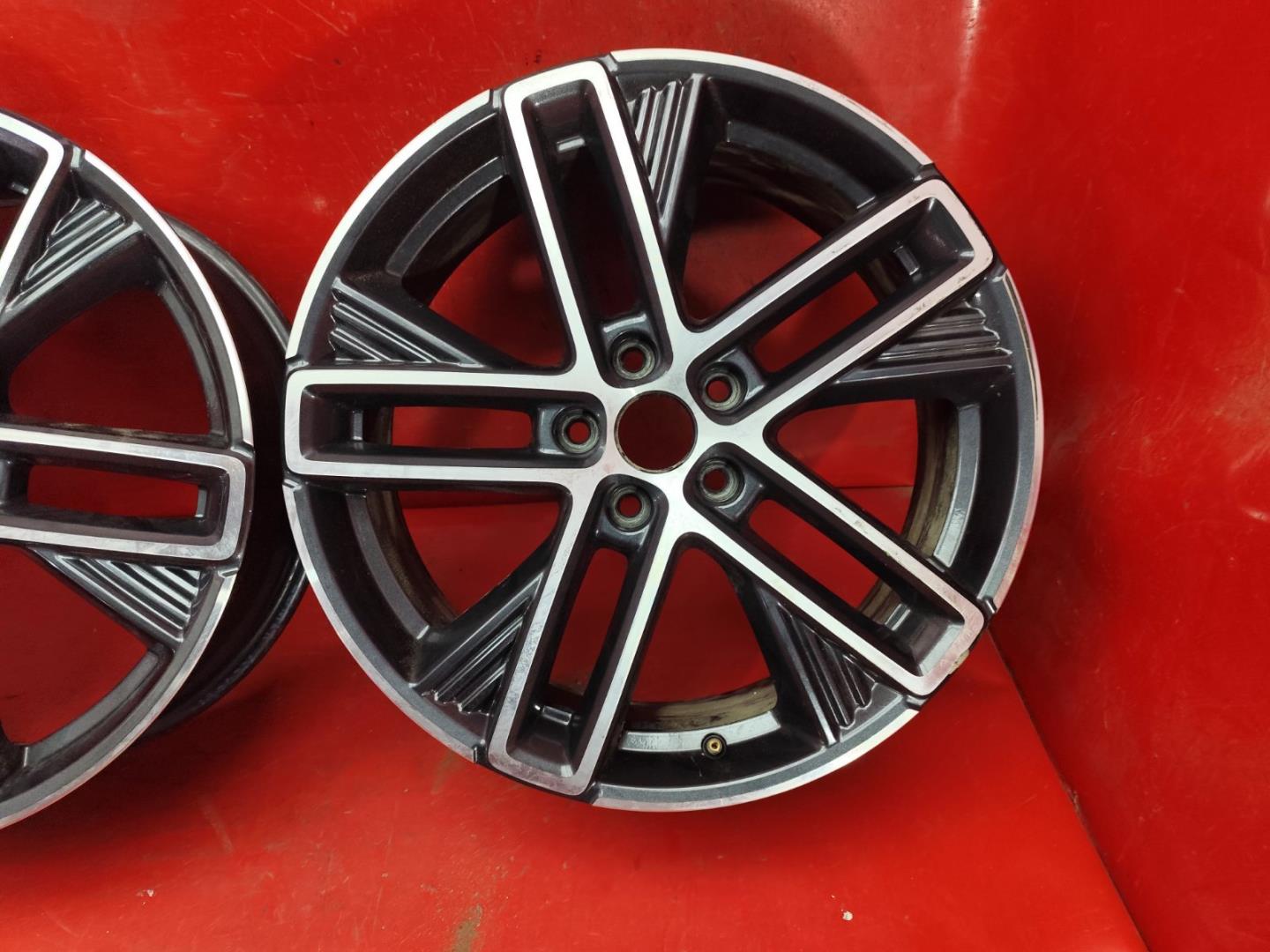 Диски колесные литые легкий сплав 4 шт