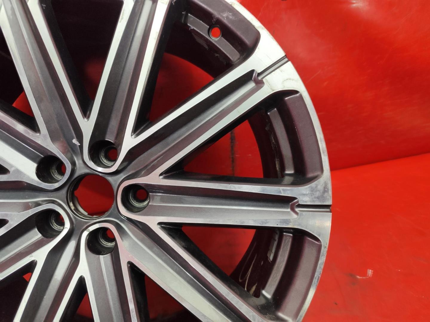 Диск колесный литой легкий сплав