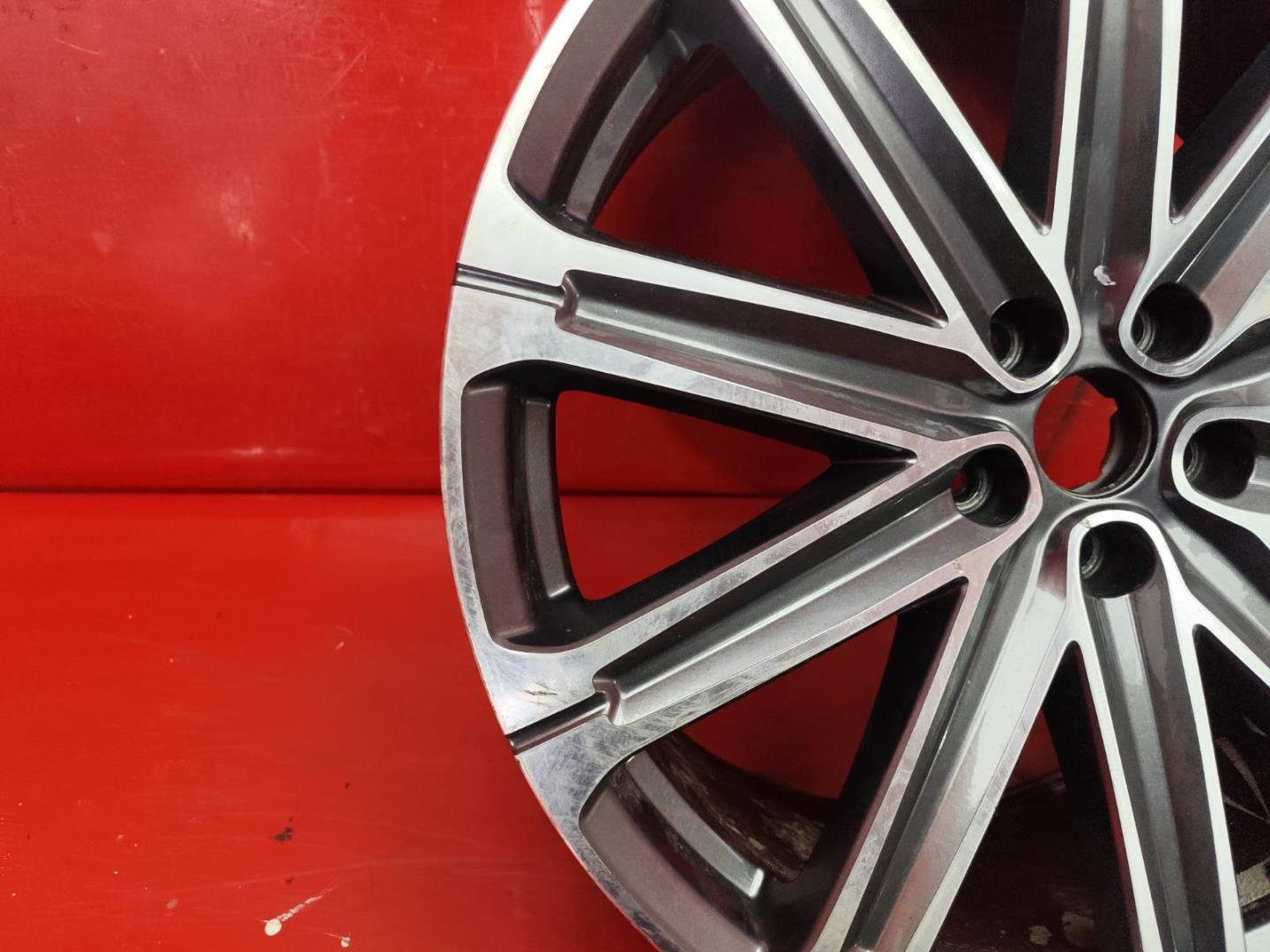 Диск колесный литой легкий сплав