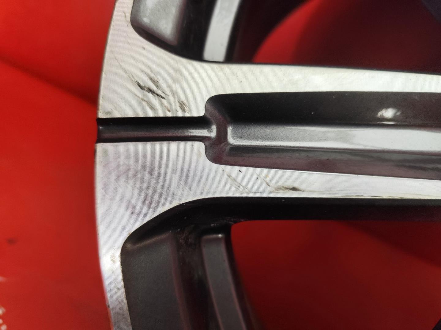 Диск колесный литой легкий сплав