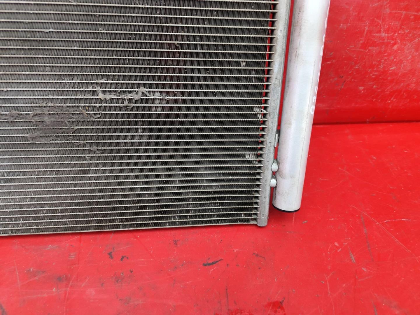 Радиатор кондиционера / конденсер