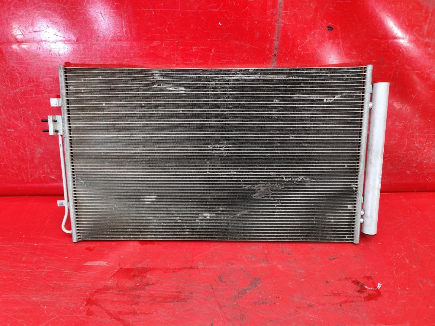 Радиатор кондиционера / конденсер