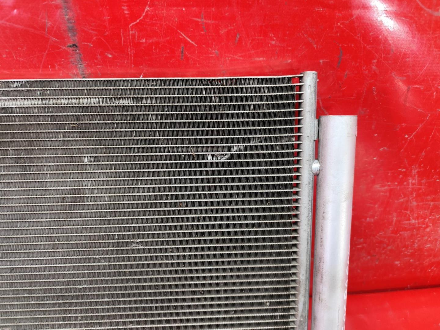 Радиатор кондиционера / конденсер