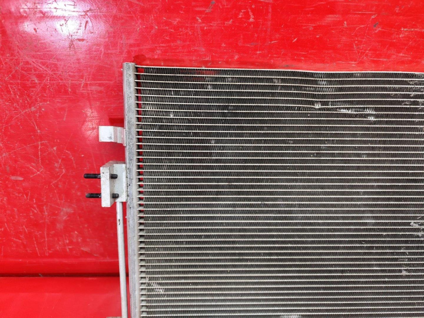 Радиатор кондиционера / конденсер