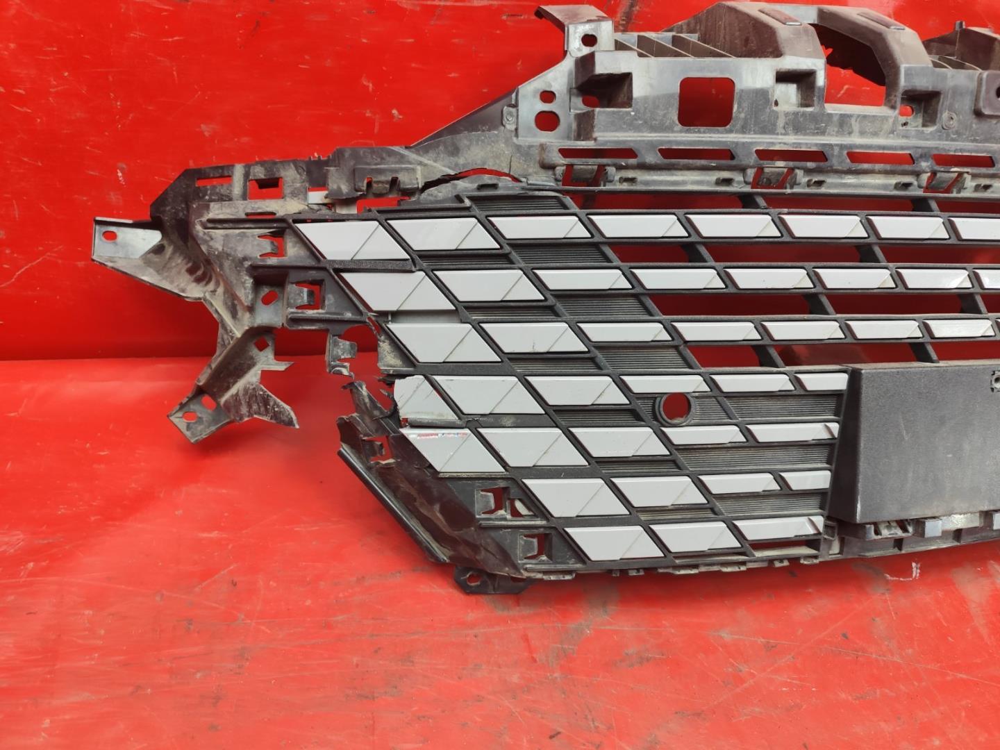 Решетка радиатора