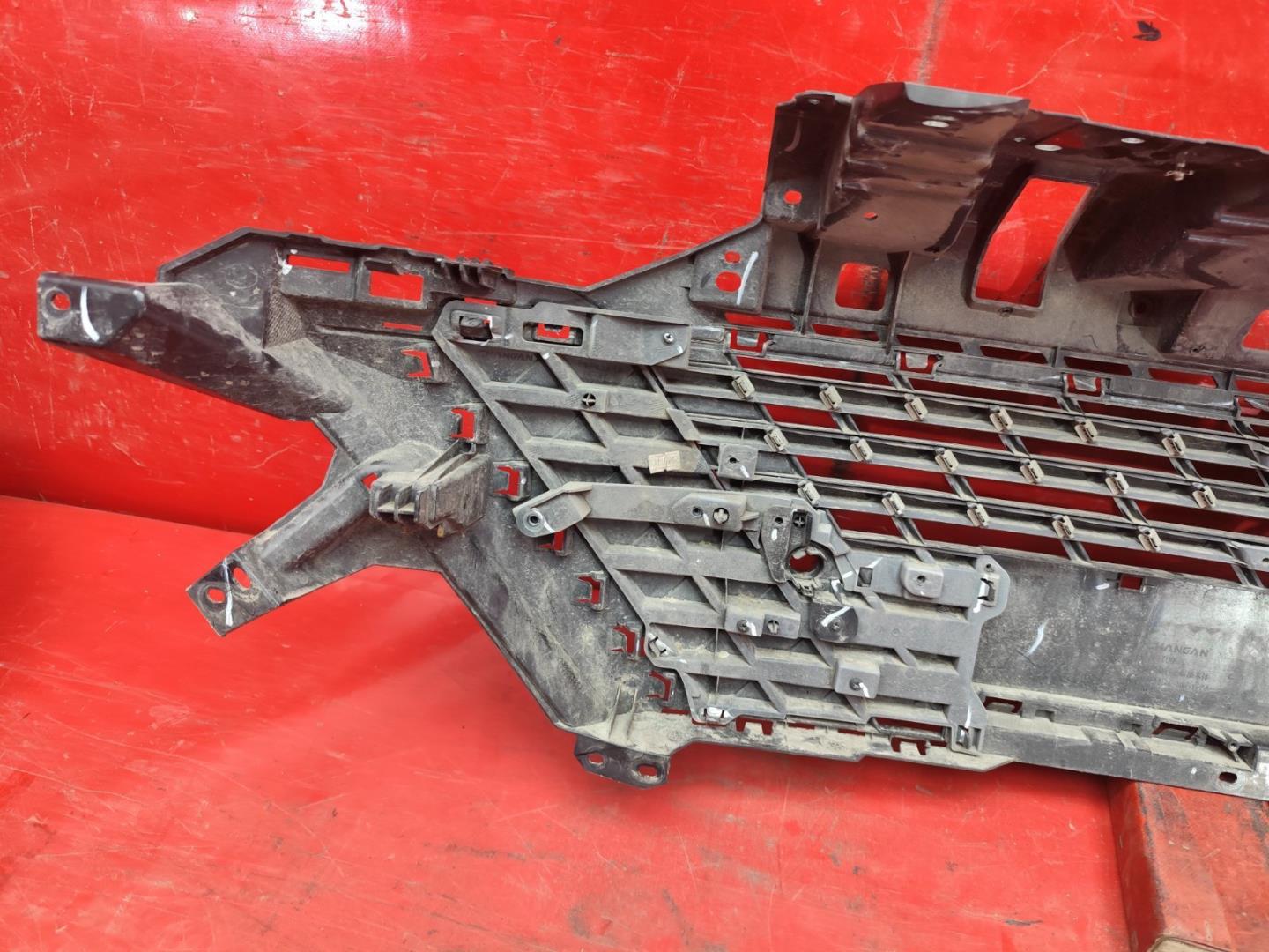 Решетка радиатора