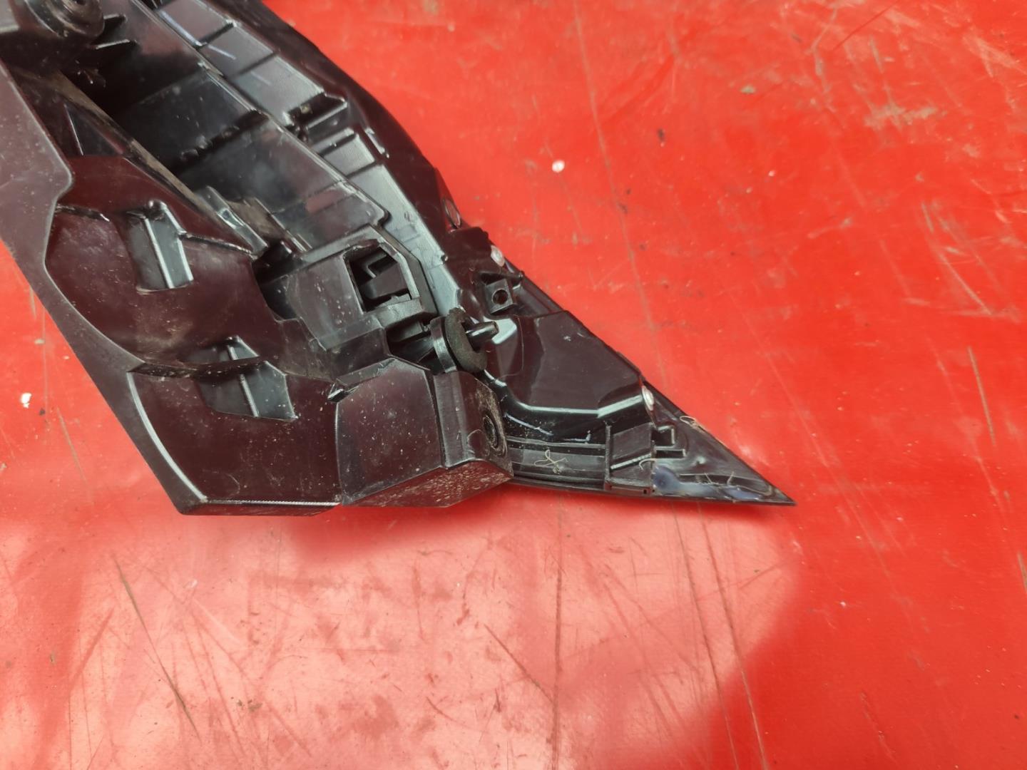 Фонарь задний