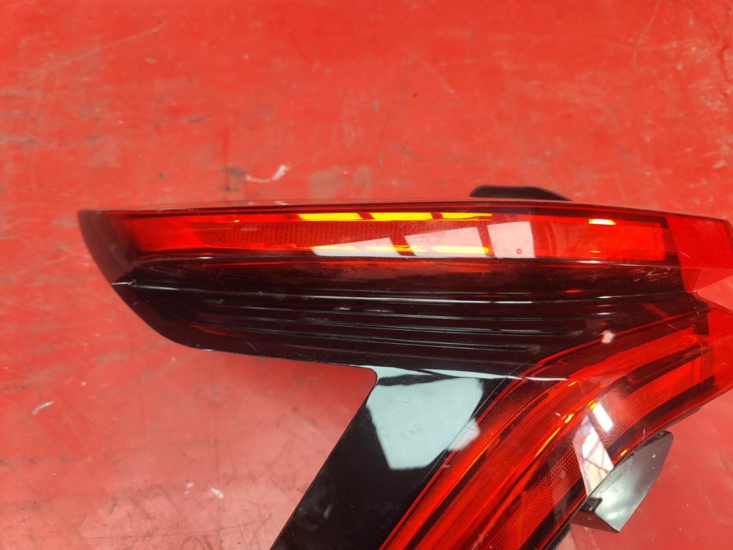 Фонарь задний