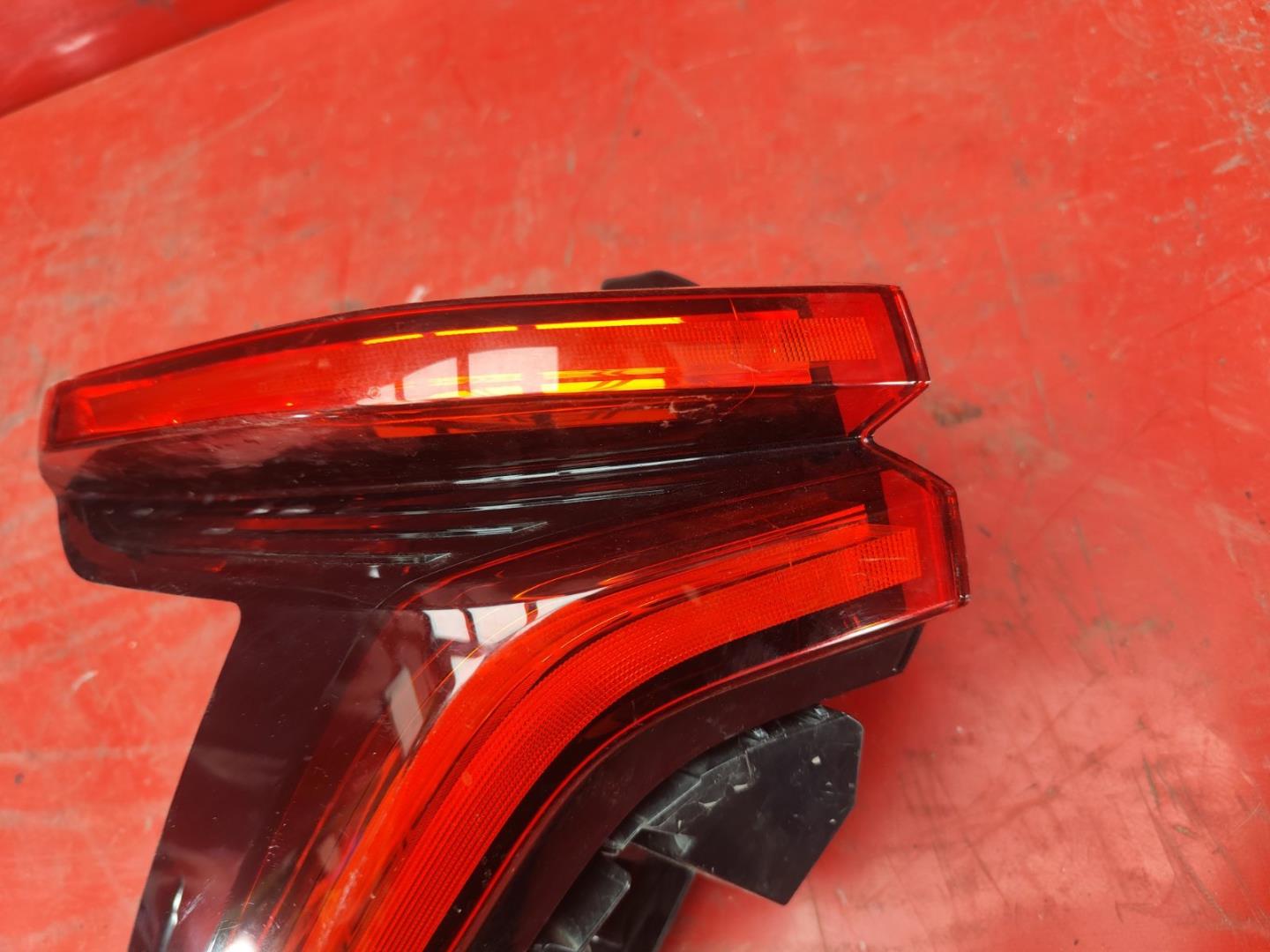 Фонарь задний