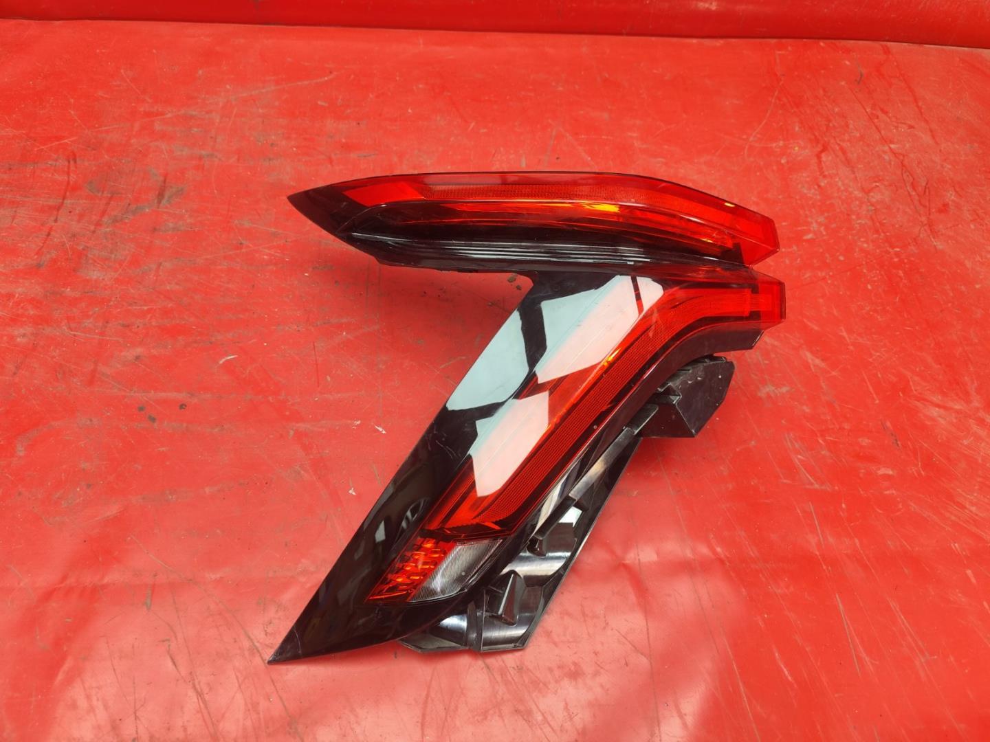 Фонарь задний