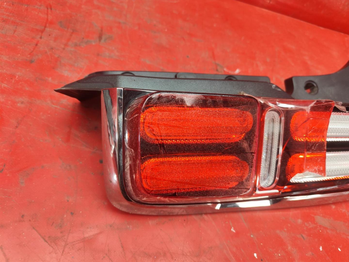 Фонарь задний