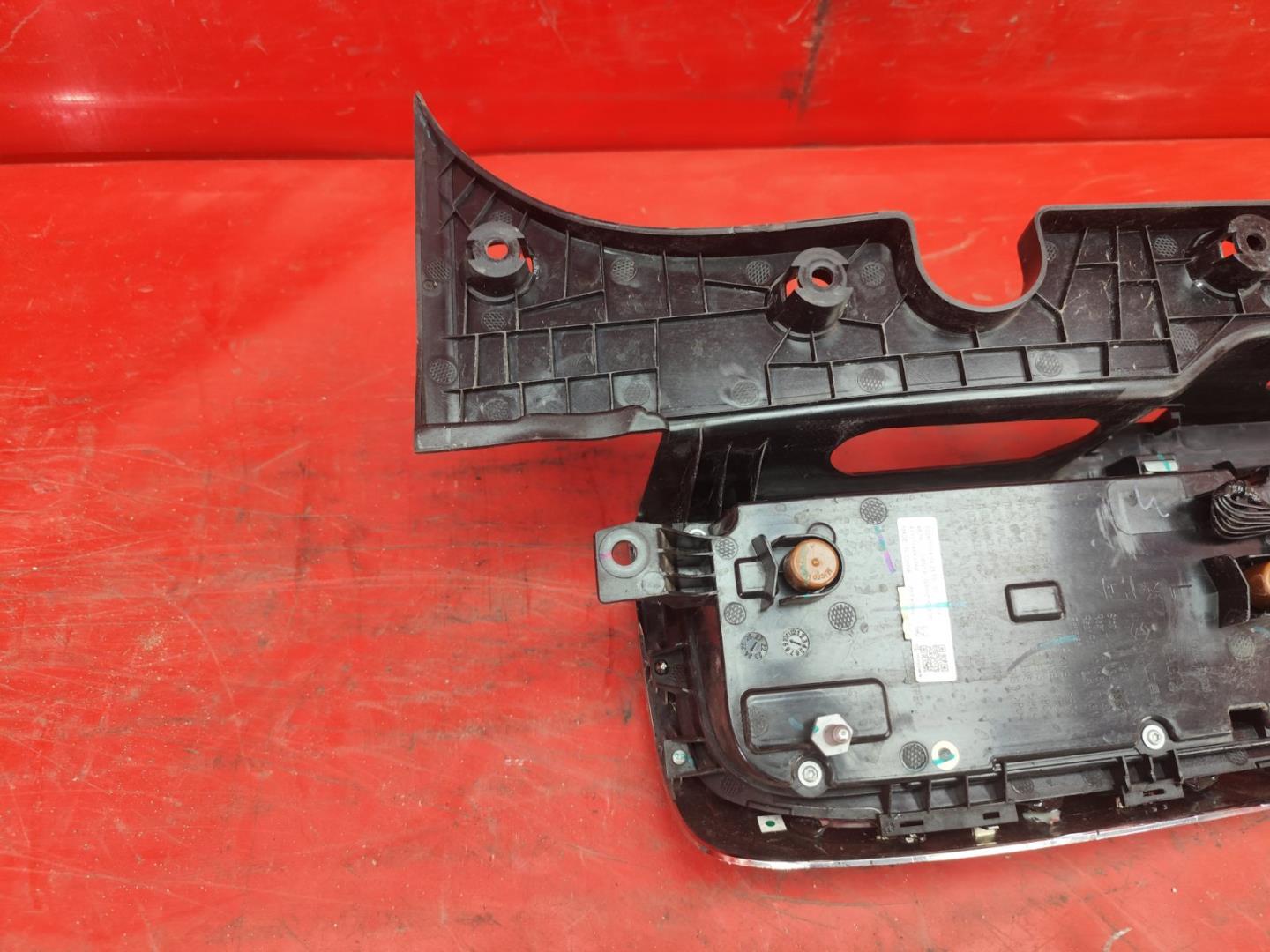 Фонарь задний