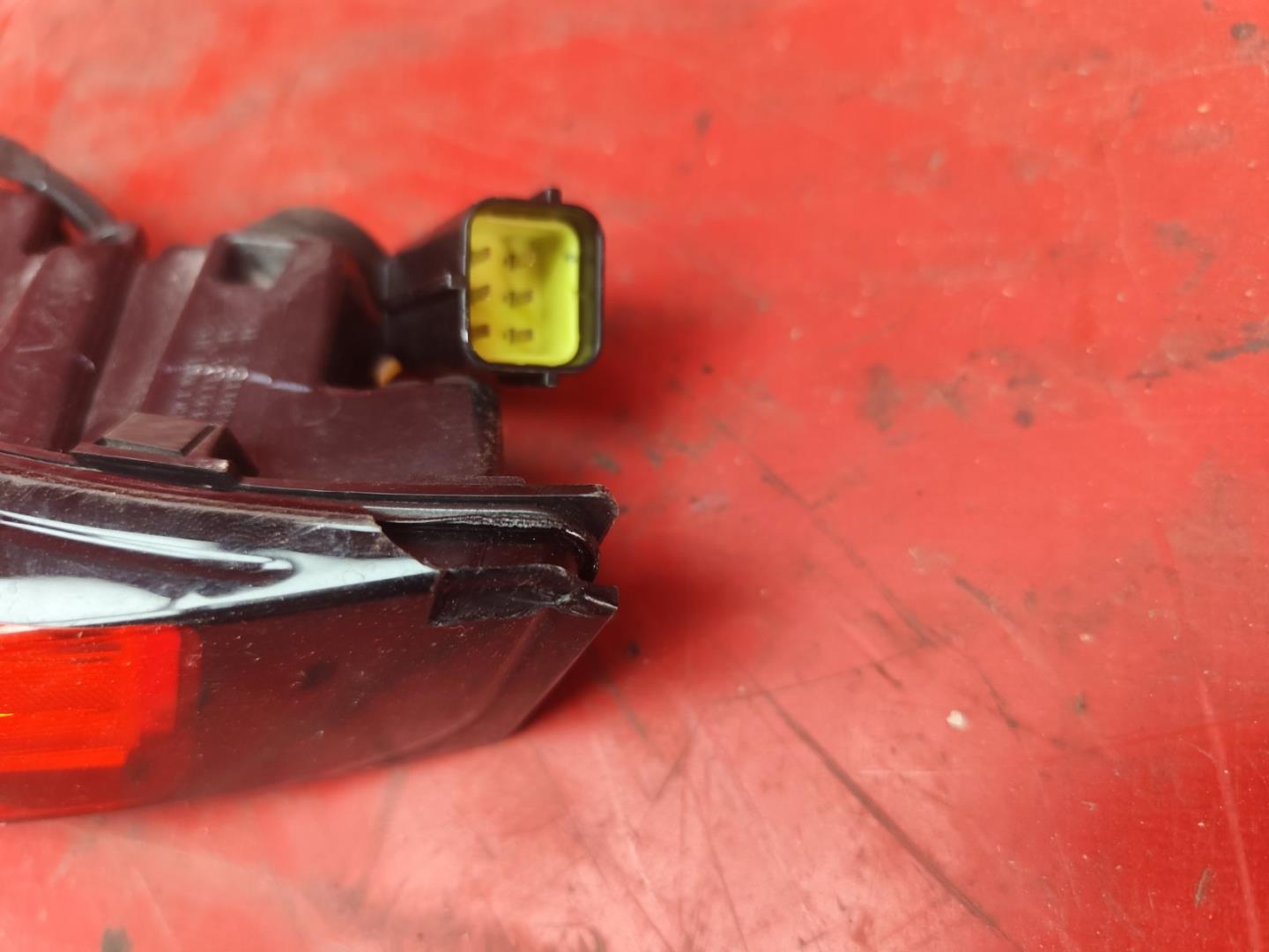 Фонарь задний