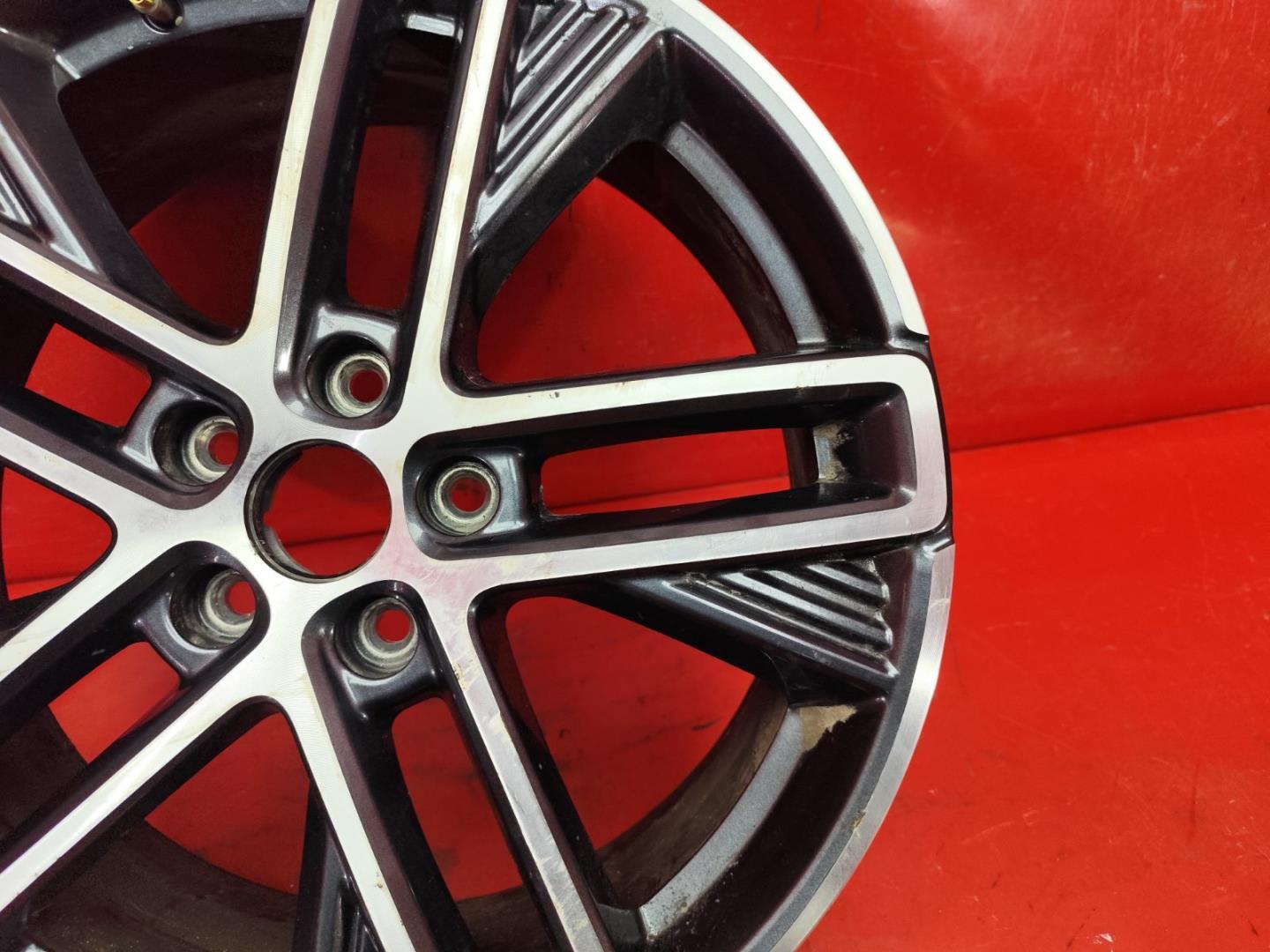 Диск колесный литой легкий сплав